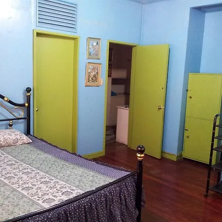 La Residencia Luzviminda Pensionne